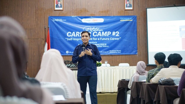 Kesuksesan Karier Didukung dengan Kemampuan Public Speaking